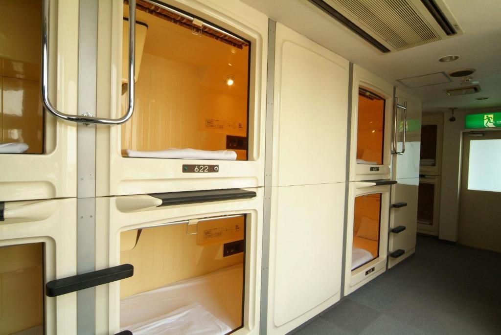Capsule Hotel & Sauna Cosmo Plaza Akabane Tóquio Quarto foto